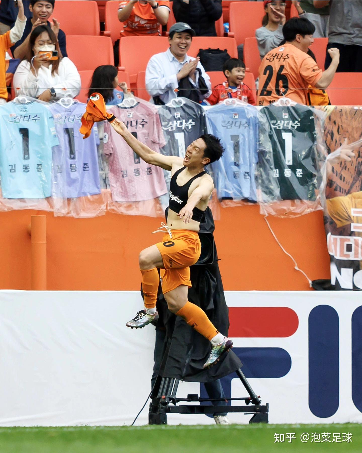 爱游戏在线-韩乙激情对决，大邱FC迎战全北现代的简单介绍