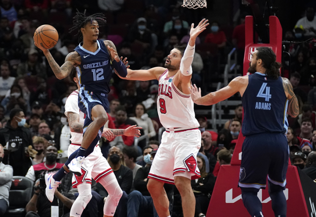 爱游戏登录入口-灰熊疯狂追分逆袭，震惊全场揭新帷幕