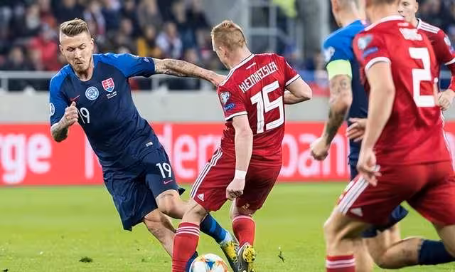 欧预赛：匈牙利左边锋连续传球，球队进攻有章可循的简单介绍