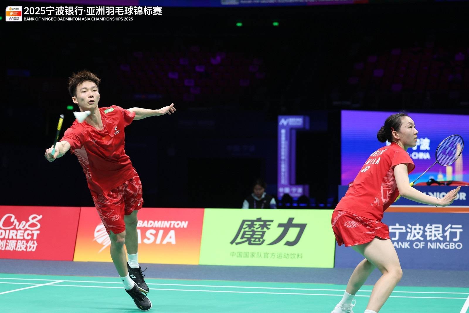 爱游戏app下载-中国羽毛球选手实力碾压晋级