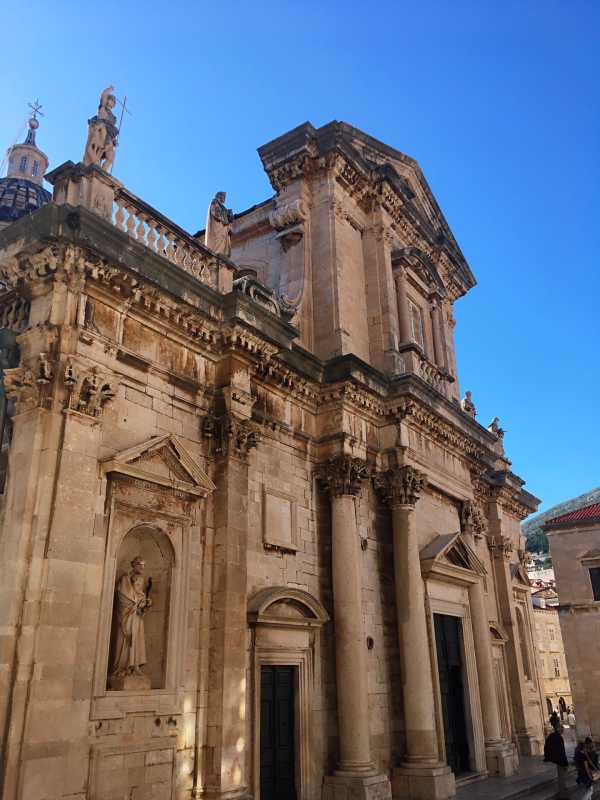 包含克罗地亚战平斯洛文尼亚，遭遇小插曲难解的词条