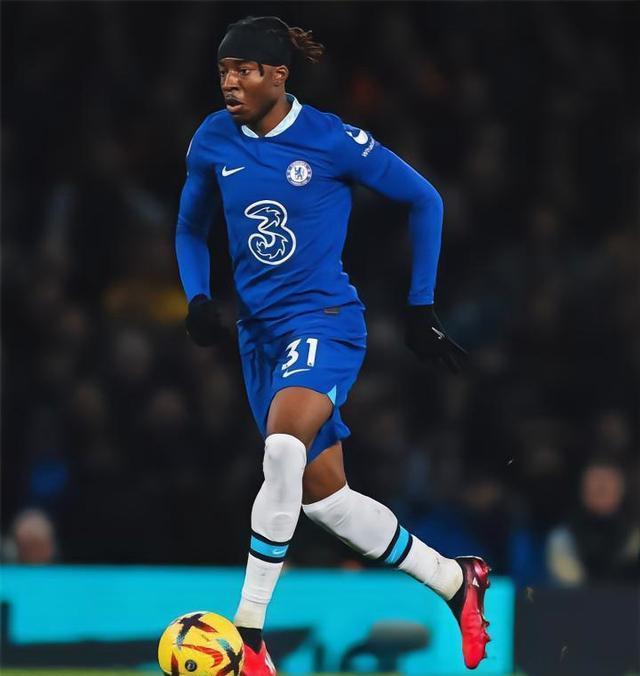 包含太阳登顶西部排名,波兰之星表现抢眼的词条 包含太阳登顶西部排名,波兰之星表现抢眼的词条