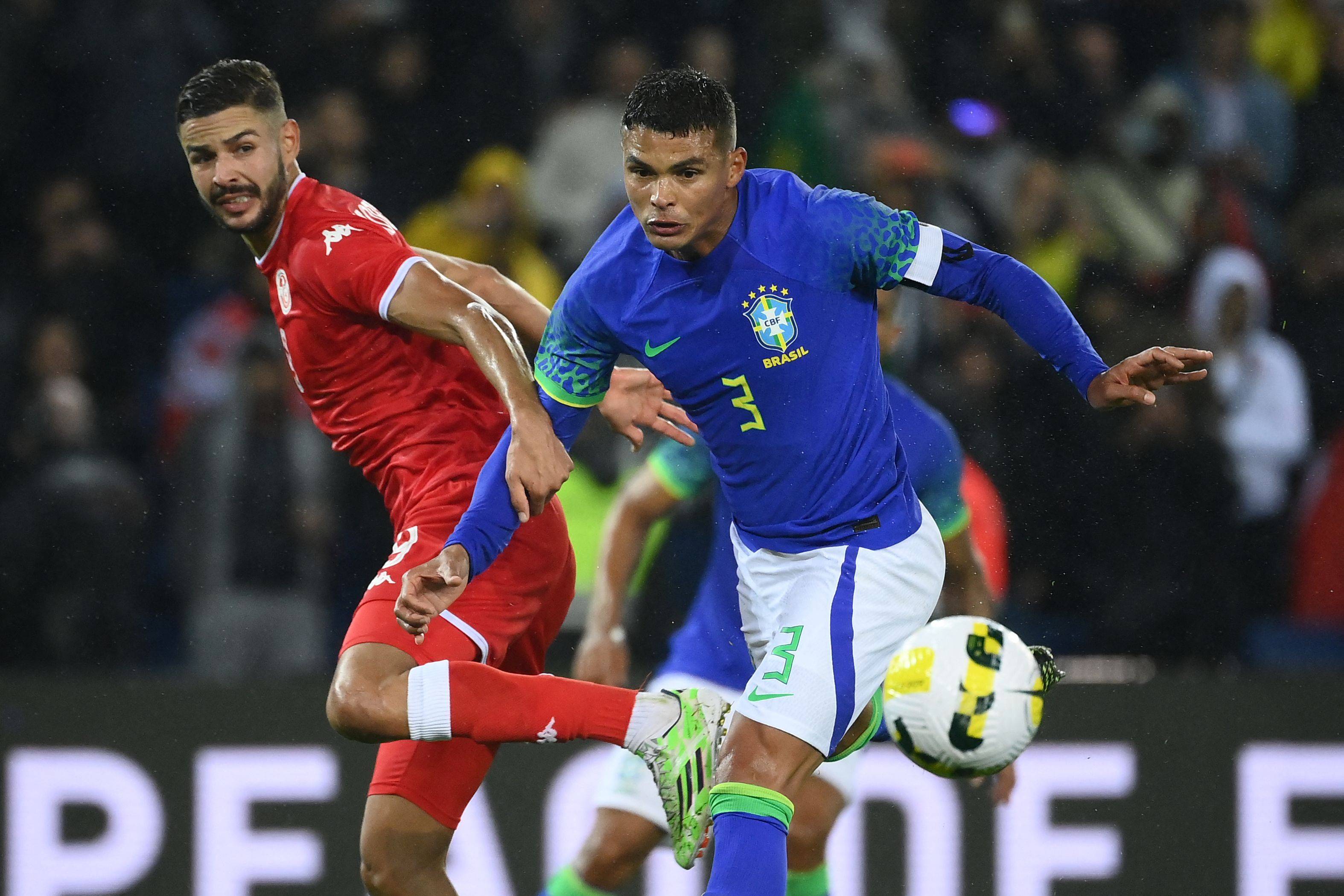 爱游戏-足球盛宴：突尼斯国家队大比分获胜，备受瞩目的简单介绍