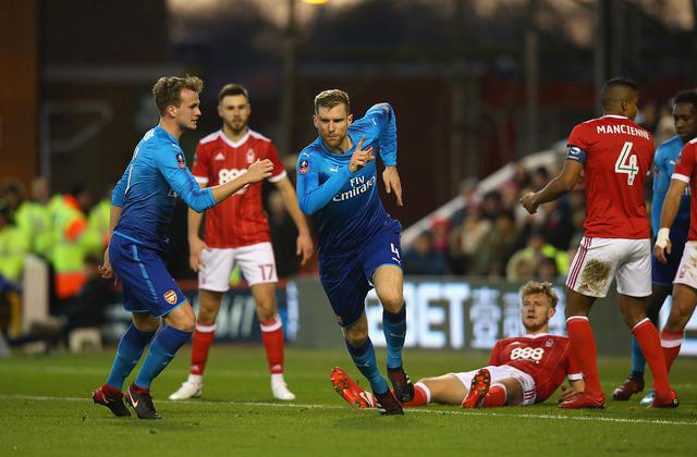 爱游戏官方入口-包含那不勒斯逆转击败佛罗伦萨：继续保持竞争力的词条