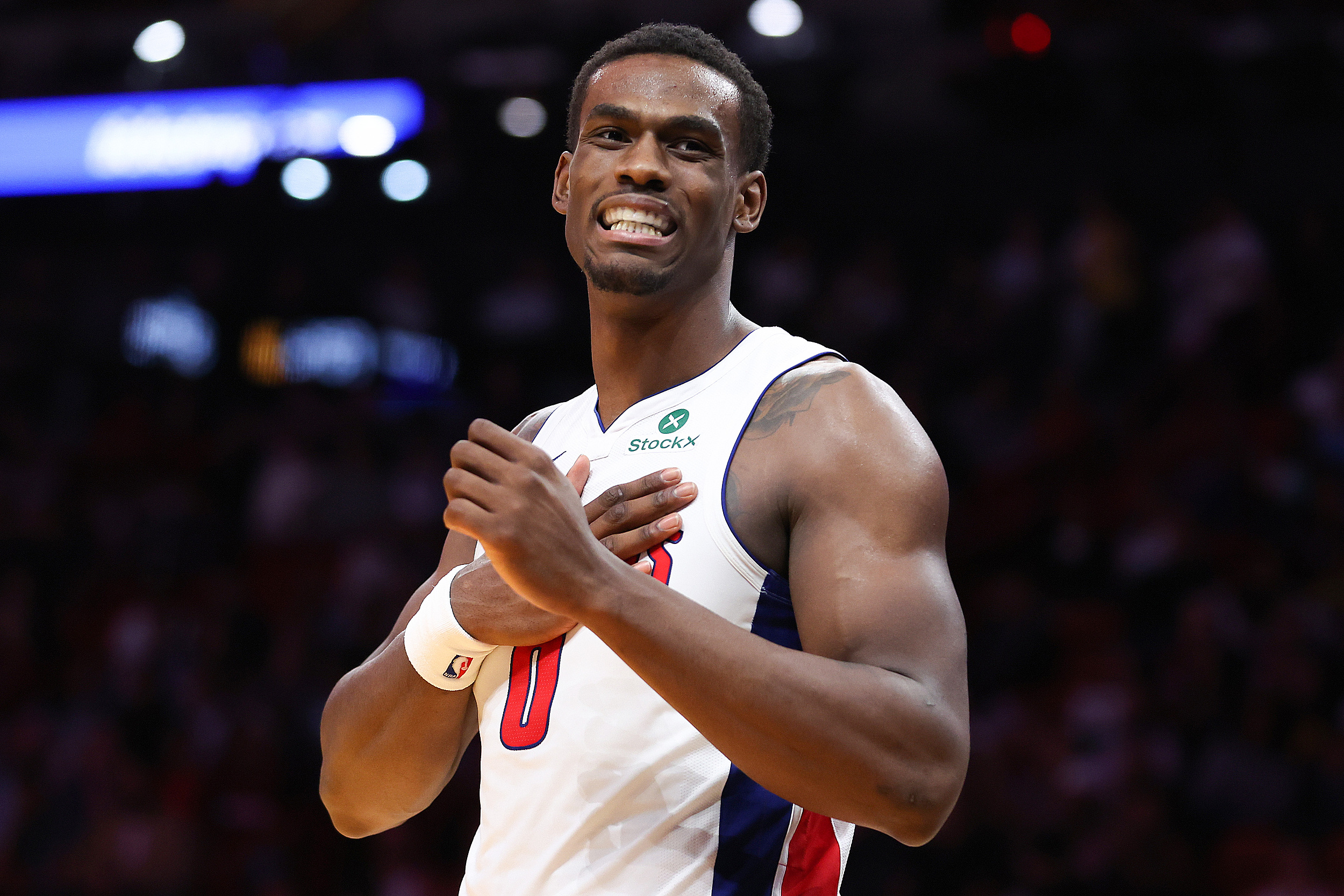 活塞队的年轻球员表现令人惊叹