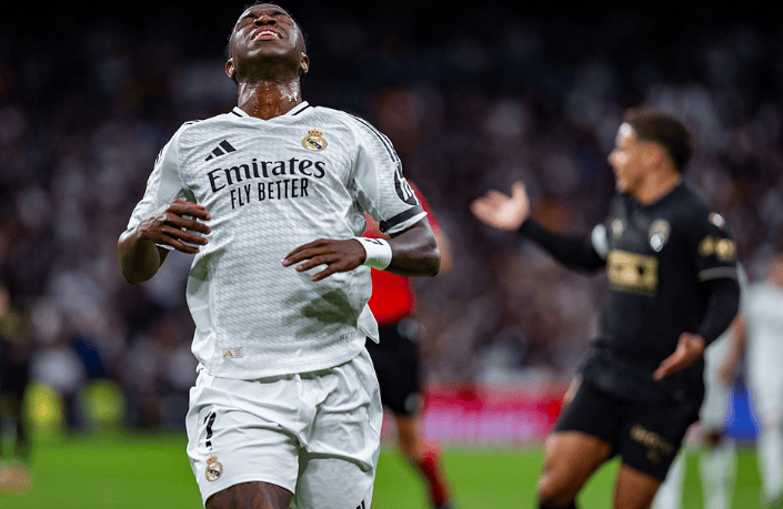 瓦伦西亚在主场战胜皇家马德里