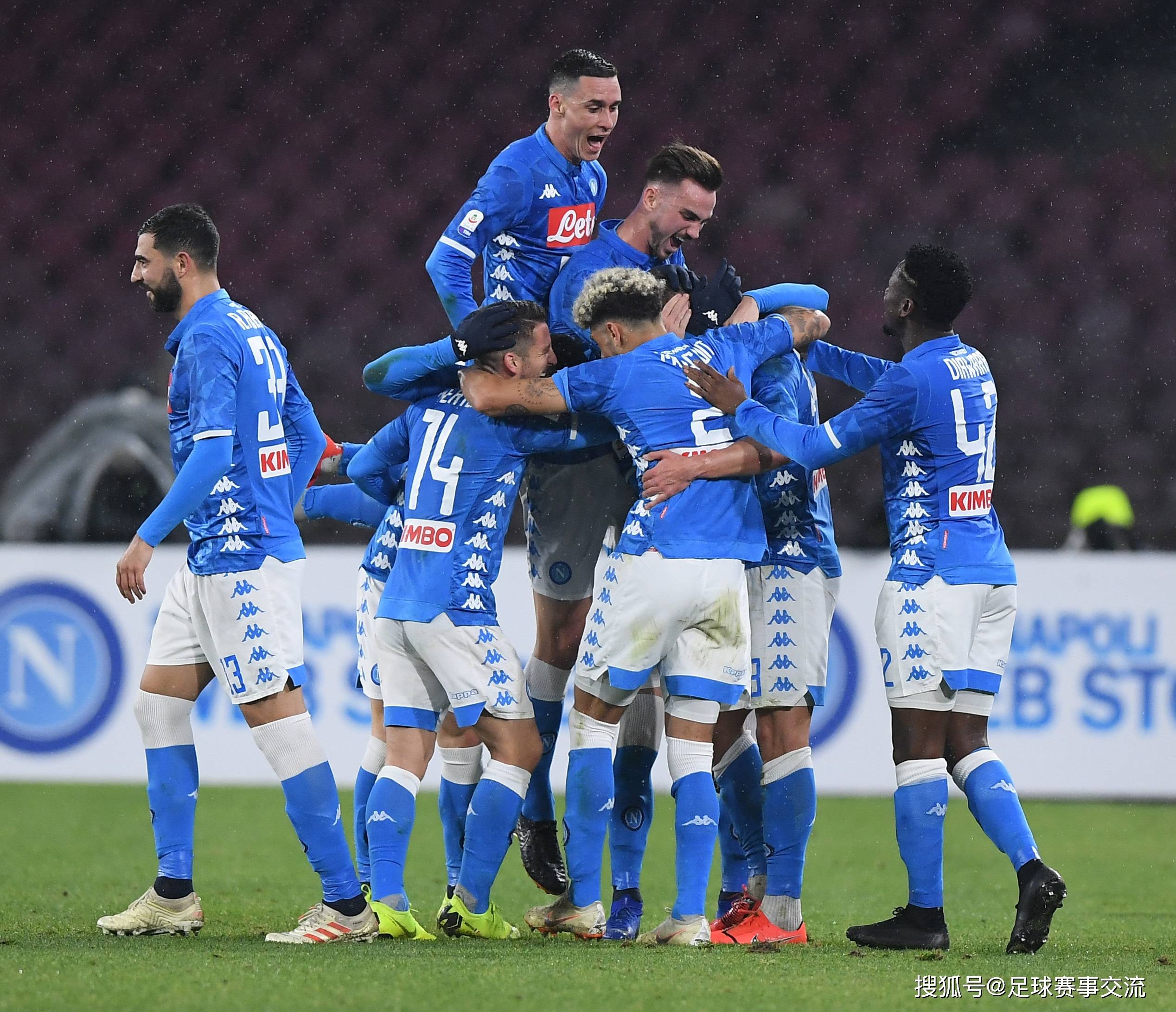 包含低迷期结束,那不勒斯主场击败对手的词条 包含低迷期结束,那不勒斯主场击败对手的词条