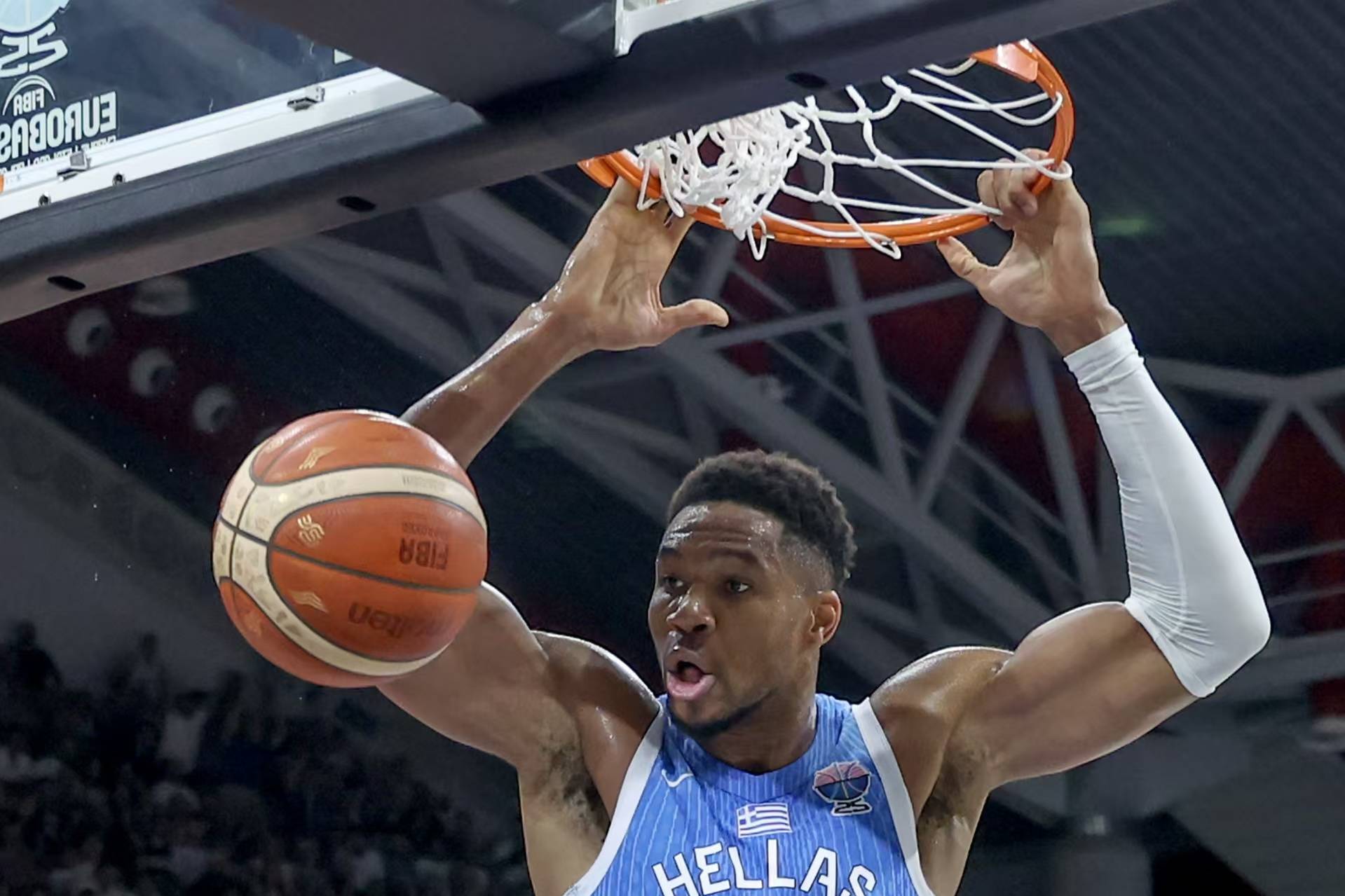 波兰战胜以色列，积极备战欧锦赛预选赛