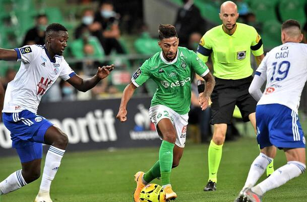 甘冈主场击败尼斯,取得3分 甘冈主场击败尼斯,取得3分