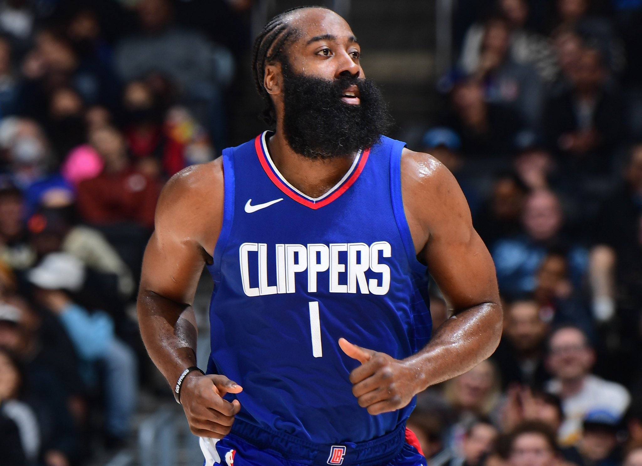 爱游戏在线-快船队将帅出彩，赢得了胜利