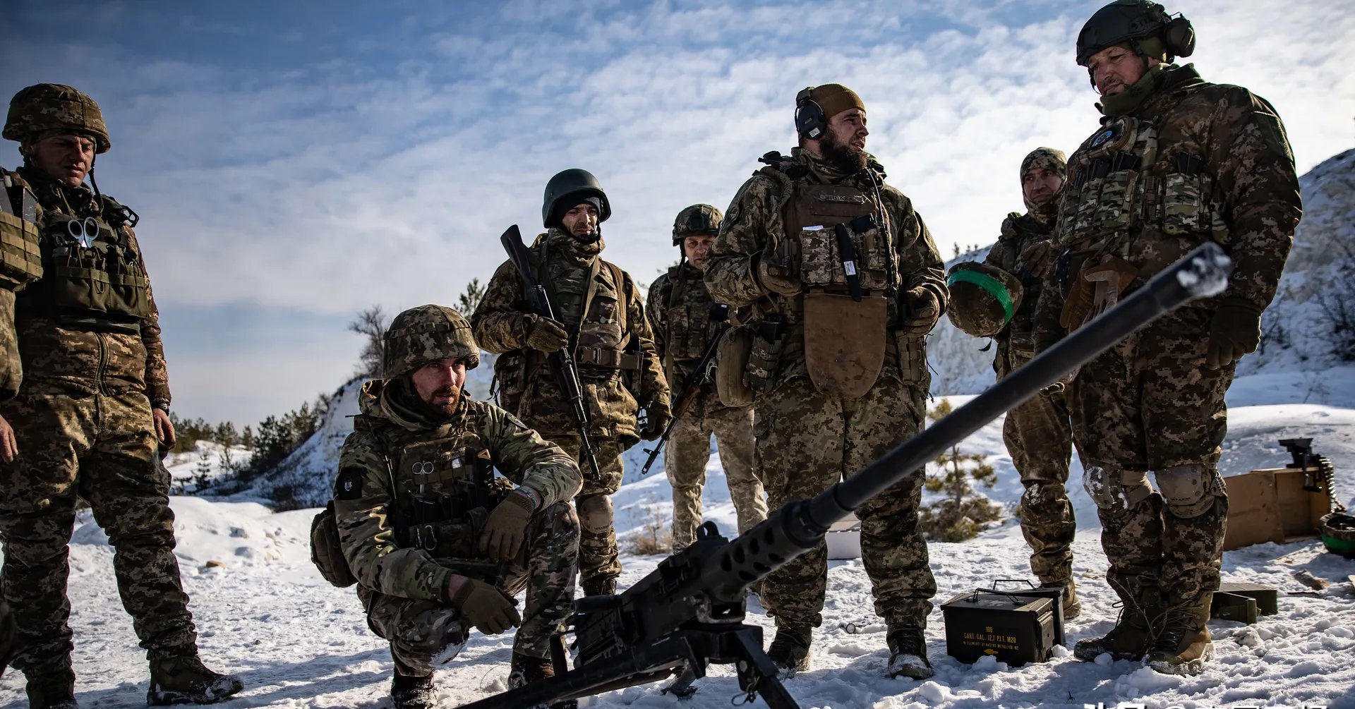 包含沃尔夫斯堡全队备战，战术轮换积极备战的词条