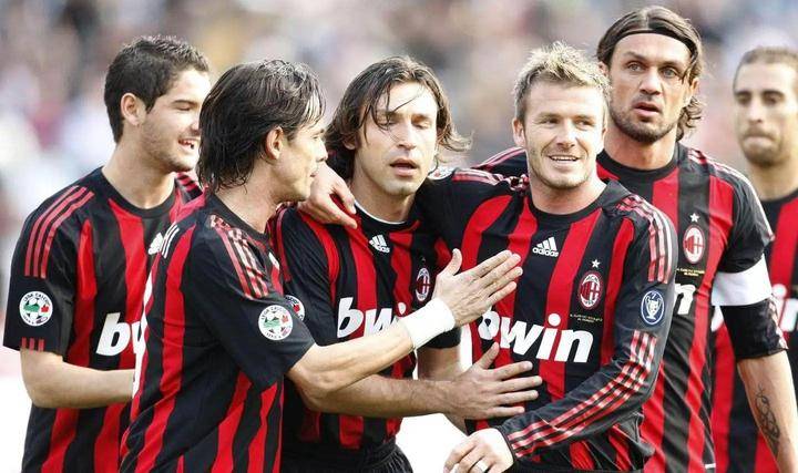 关于都灵对AC米兰，双方实力较量正酣的信息