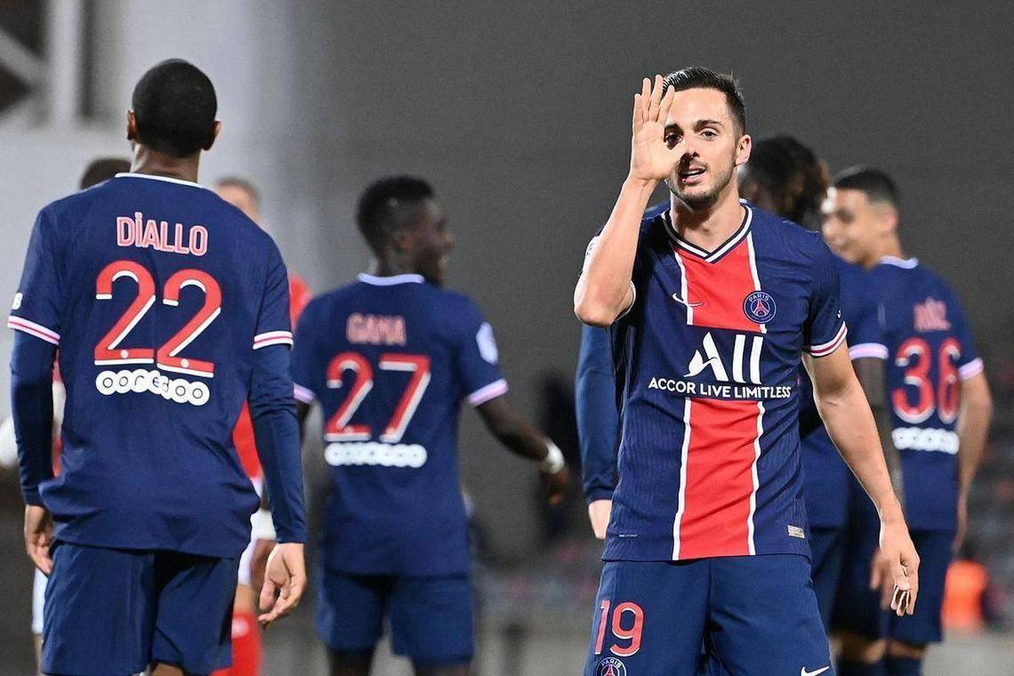 巴黎圣日耳曼客场绝平里昂，失误频发遭遇压力的简单介绍