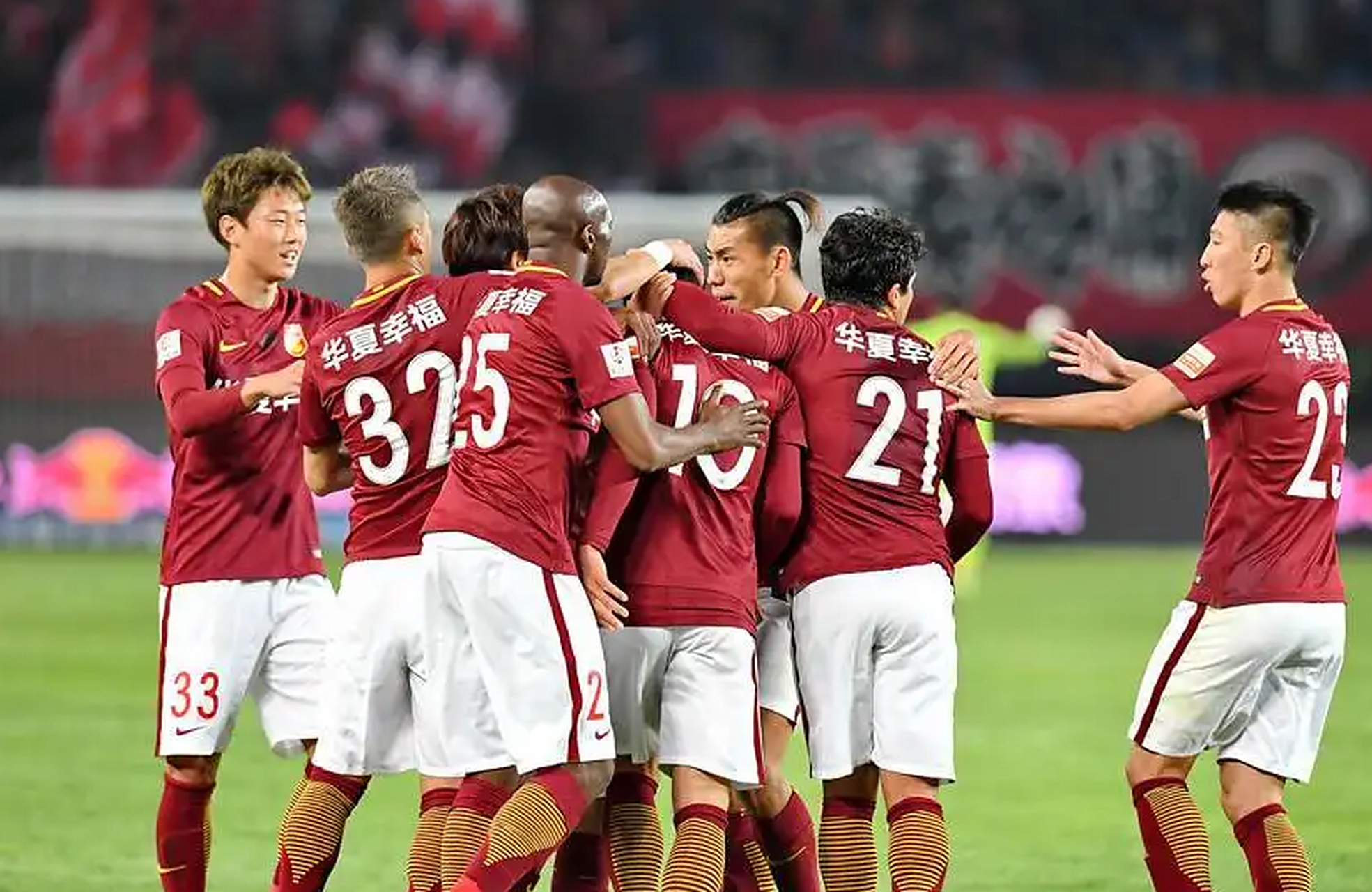 广东华夏幸福客场大捷,笑傲中超的简单介绍 广东华夏幸福客场大捷,笑傲中超的简单介绍