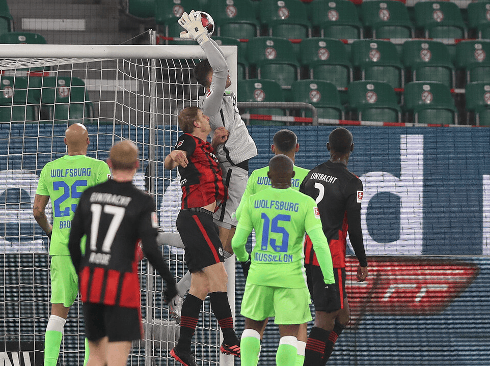 关于狼堡客场逆转,继续保持不败纪录的信息 关于狼堡客场逆转,继续保持不败纪录的信息